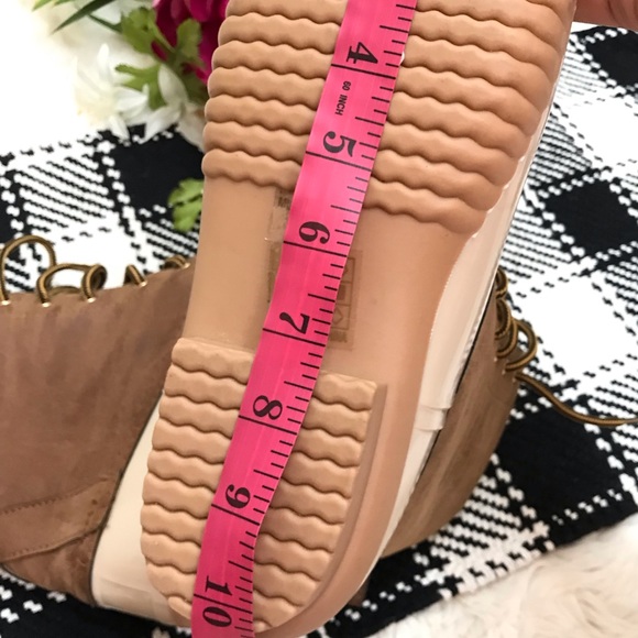 Marley Lilly Boots 💓 - Picture 7 of 7